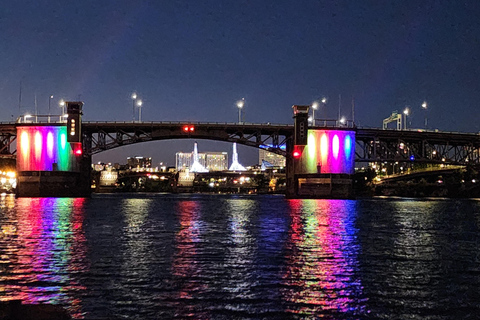 2-stündige Flussfahrt bei Sonnenuntergang auf dem Willamette River