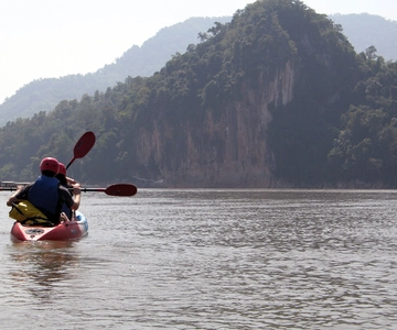 Luang Prabang : Excursion en kayak aux grottes de Pak Ou