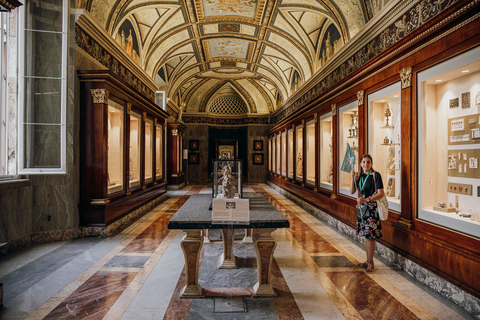 Roma: Visita a primera hora de la mañana a los Museos Vaticanos y la Capilla Sixtina