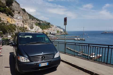 Trasferimento da Napoli ad Amalfi con Tour a Ercolano