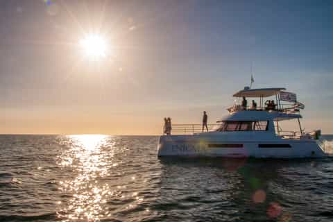 cape town morning cruise with prosecco