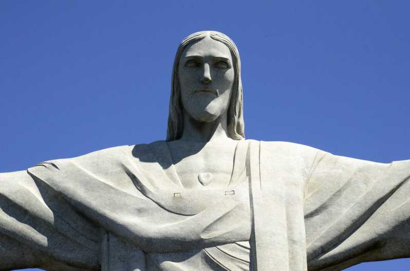 Rio: Excursão Meio Dia Cristo Redentor e Escadaria Selarón | GetYourGuide