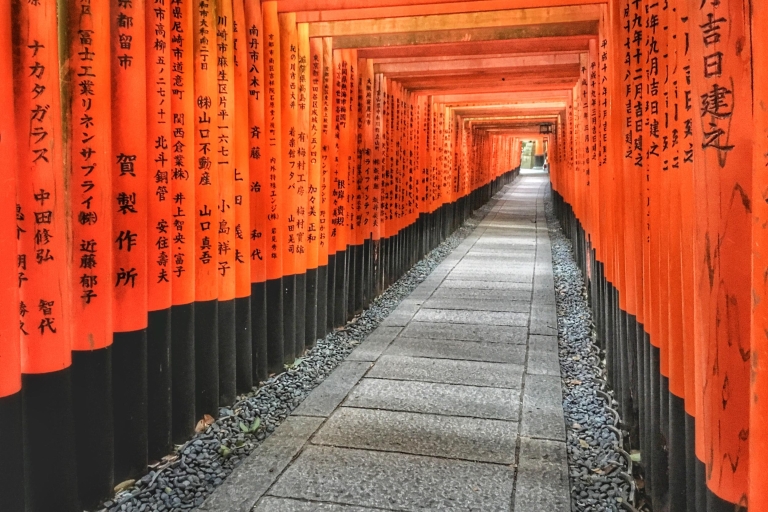 Excursión madrugadora de Fushimi Inari al Templo KiyomizuExcursión divertida por Kioto desde Fushimi Inari al Templo Kiyomizu