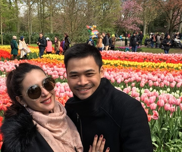 Amsterdam: Keukenhof Tulip Garden and Giethoorn Experience