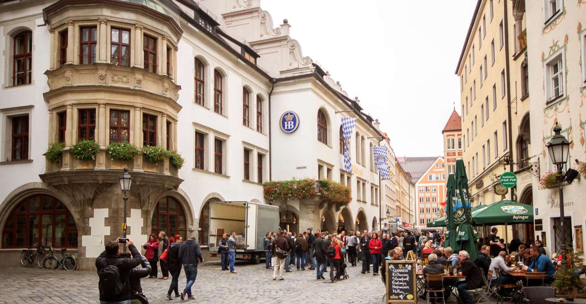 Munich: Third Reich & WWII Walking Tour photo 5