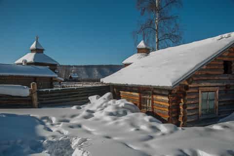 Irkutsk: Lisvianka Day Tour near Lake Baikal