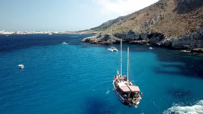 from trapani levanzo and favignana boat tour with lunch