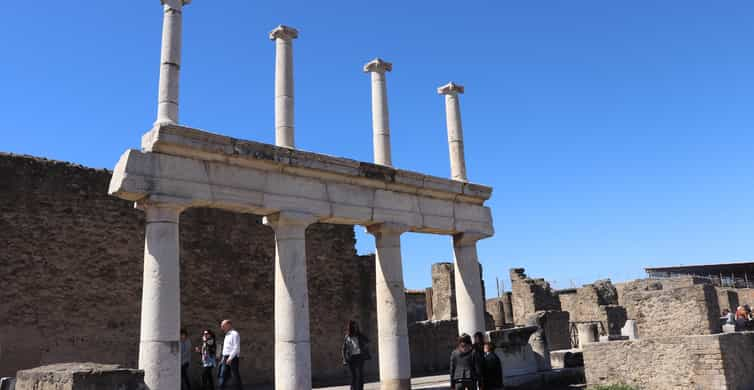 Pompeii: Guided Walking Tour And Villa Of The Mysteries | GetYourGuide