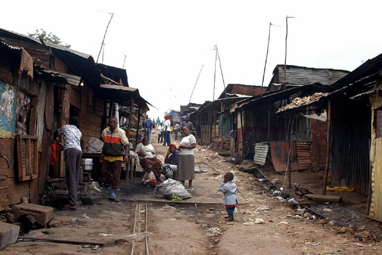 Kampala: Kisenyi Slum Walking Tour with Local Guide