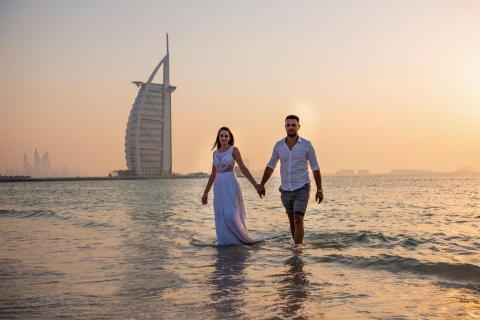 Dubai: fotoshoot met een persoonlijke reisfotograafFotoshoot van 1,5 uur: 45 foto's op 2 locaties