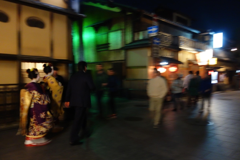 Kyoto: 2-Hour Gion Geisha District Tour