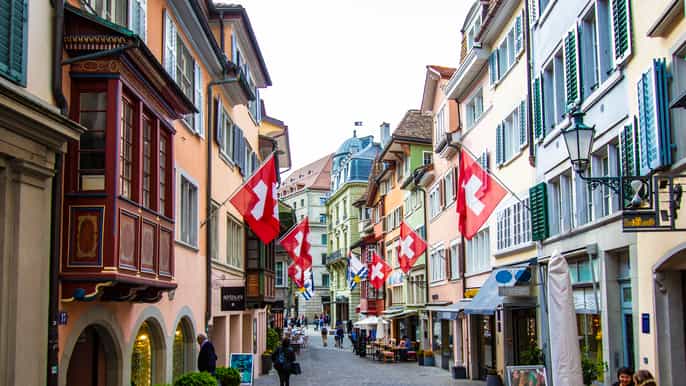 zurich instaworthy photography tour