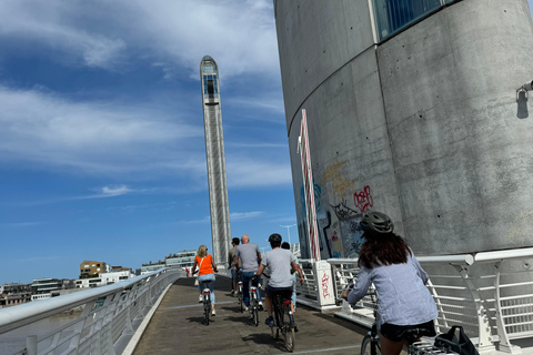 The Best of Bordeaux: E-Bike Tour with Pétanque & Appetizers