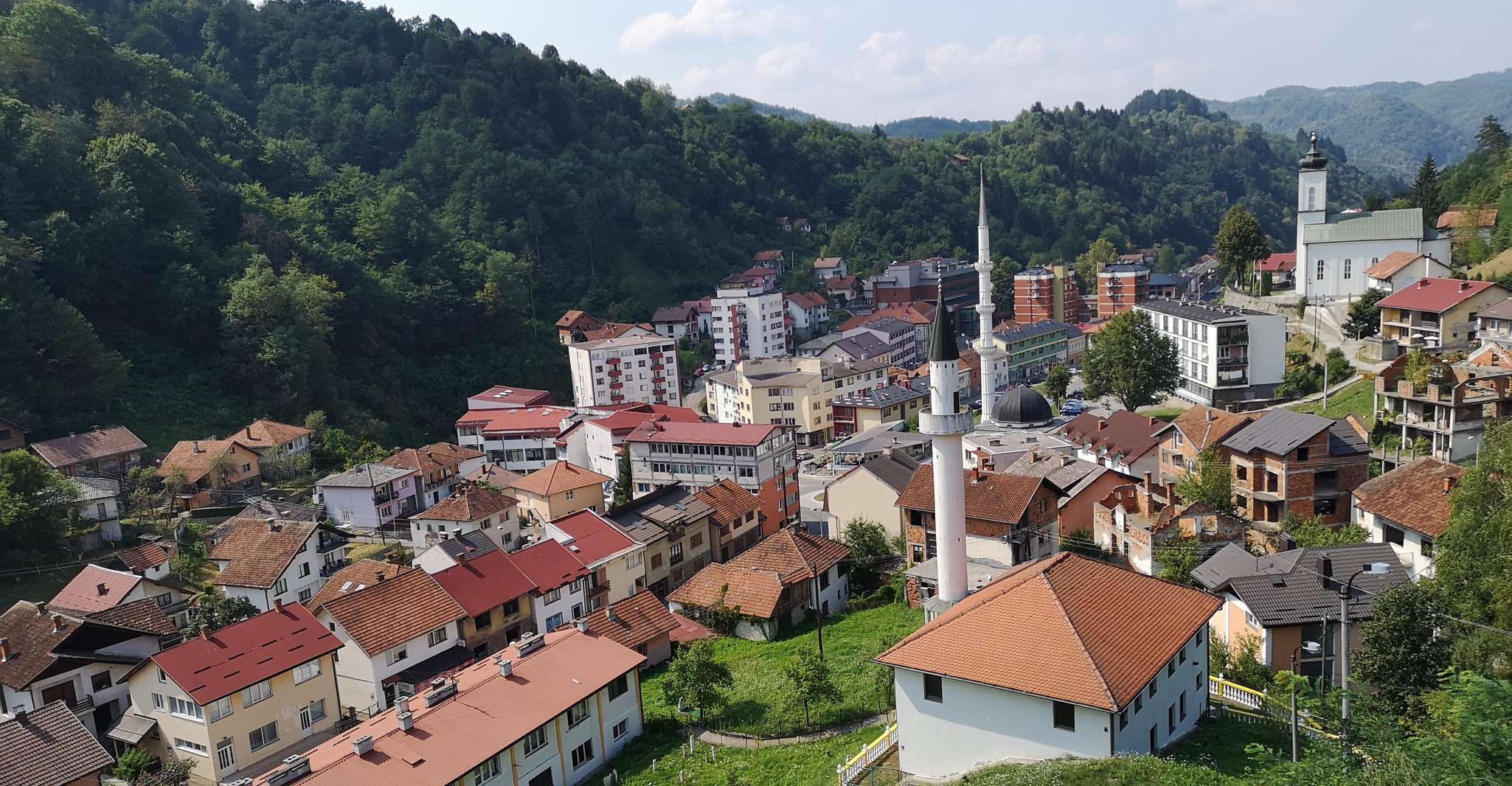 从萨拉热窝到斯雷布雷尼察的日间旅行 - Hizvo