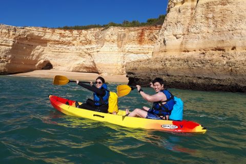 Algarve: kayak biposto a noleggio dalla spiaggia di Benagil