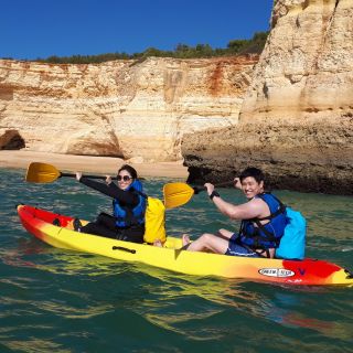 Dall'Algarve: noleggio di kayak doppio Benagil Beach