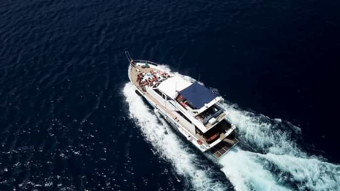 trapani fullday favignana and levanzo by yacht