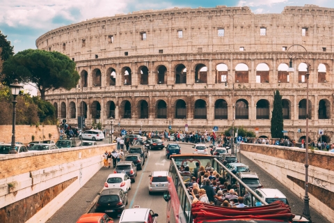 Roma: tour sin colas en autobús turístico y ColiseoTour con boleto de autobús de 48 horas - Inglés