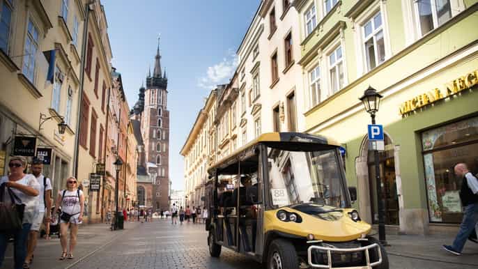 krakow private 3district electric car tour