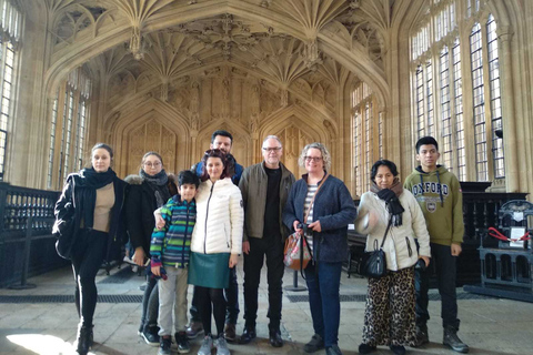 Oxford: tour di gruppo della Harry Potter Insights Divinity SchoolTour privato in spagnolo