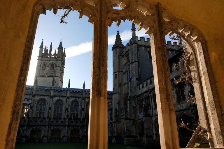 Oxford: C.S. Lewis &amp; J.R.R. Tolkien Guided Walking TourShared Group Tour