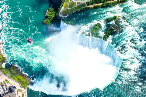 Vanuit Toronto: Niagara Falls Avond Tour Met Boot CruiseAvond Tour Met Boot Cruise