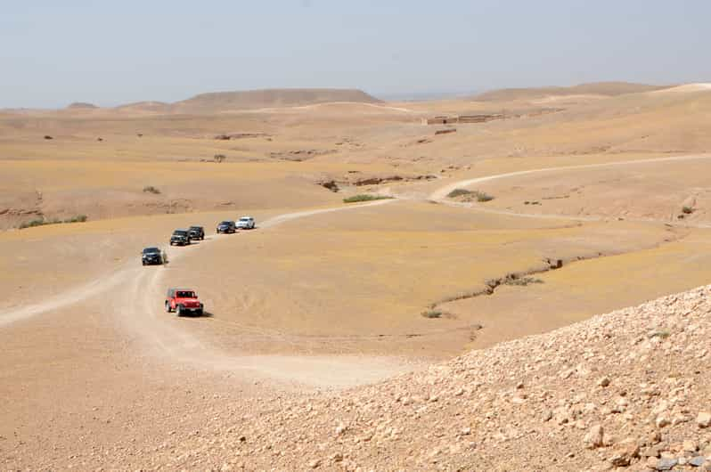 Marrakech: Tour Del Deserto Di Agafay Con Pranzo E Cammello | GetYourGuide