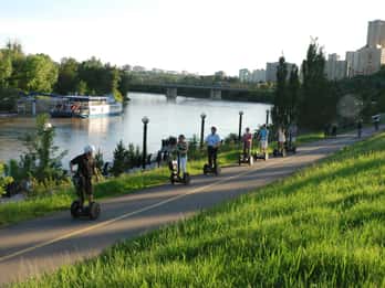 Edmonton: 1-stündiges Segway-Abenteuer im Louise McKinney Park Edmonton: 1-stündiges Segway-Abenteuer im Louise McKinney Park