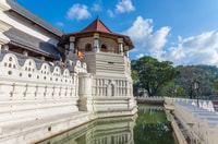 Kandy, Temples, Gardens & Cultural Show City Highlights Tour - Housity
