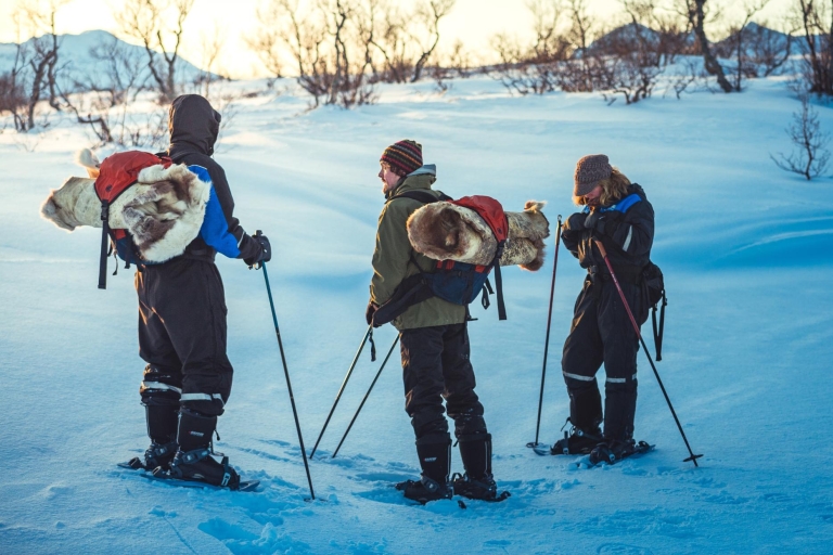 Z Tromsø: wycieczka piesza na rakietach śnieżnych i wizyta w obozie Husky