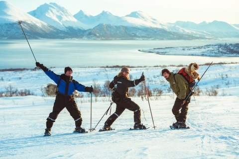 Ab Tromsø: Schneeschuh-Wandertour und Besuch im Husky-CampAb Tromsø: Schneeschuh-Tour und Besuch im Husky-Camp