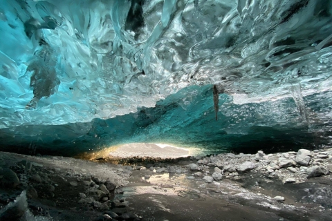 Glacier de Vatnajökull : grotte de glace naturelle, 2,5-3 hGlacier de Vatnajökull : grotte de glace naturelle, 2 h
