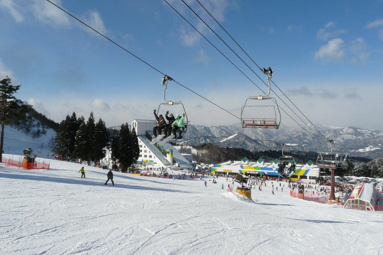 Nagoya: Washigatake Ski Resort Day Trip with Lift Ticket Nagoya: Include bus fare & lift ticket