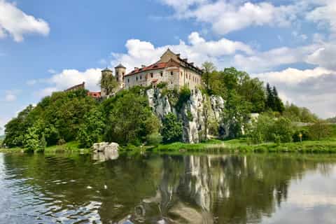 From Krakow: Scenic Boat Trip to Tyniec Village