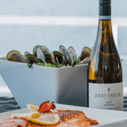 Marlborough: Full-Day Wine and Seafood Tour with Cruise Marlborough: Full-Day Wine and Seafood Tour with Cruise