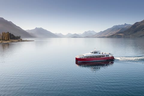 Queenstown: Lunch/Dinner Cruise
