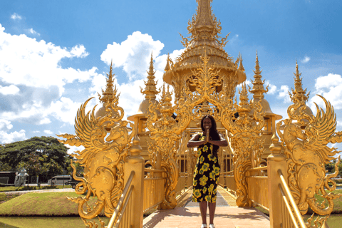 From Chiang Mai: Chiang Rai Famous Temples Small Group Tour