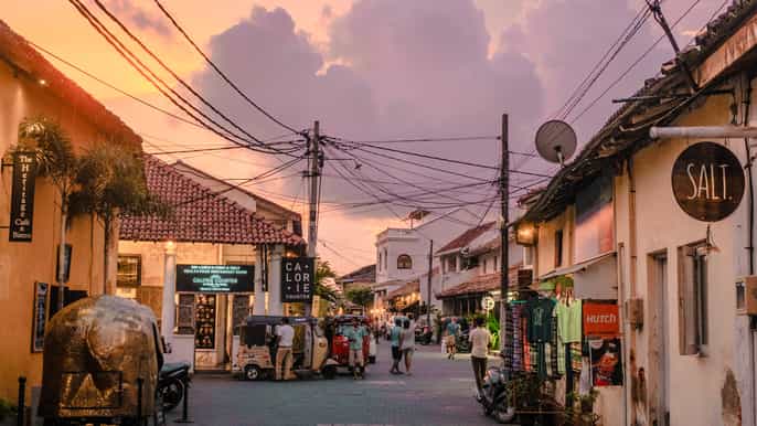 from colombo virgin white tea and galle city tour