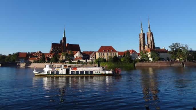 rejs po odrze wrocławskie stare miasto ostrów tumski