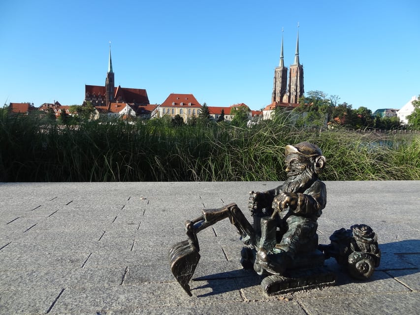 Oder river cruise and walking tour of Wroclaw - Housity