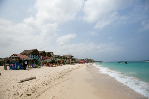 Desde Cartagena: viaje de 1 día a Playa Blanca