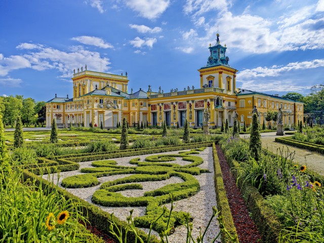 Visit Warsaw Private Wilanow Palace & Garden Tour in Geneva