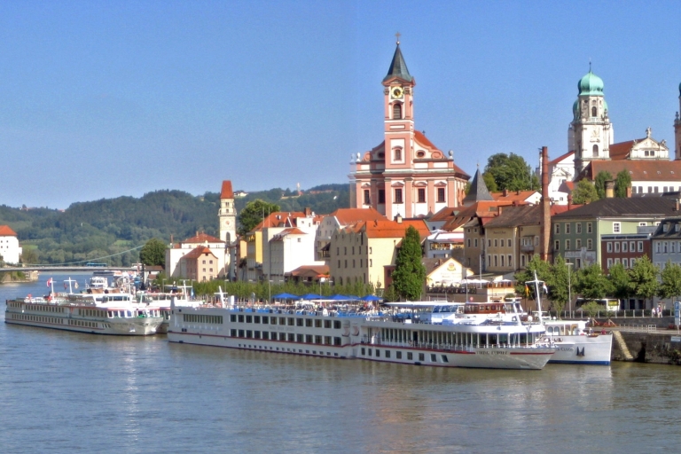 Praag: privétransfer enkele reis naar PassauPraag: privétransfer naar Passau