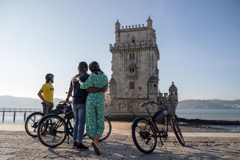 Lizbona: 3-godzinna wycieczka rowerowa nad rzeką do BelémLizbona: 3-godzinny rower elektryczny po francusku