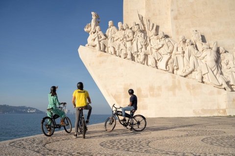 Lizbona: 3-godzinna wycieczka rowerowa nad rzeką do BelémLizbona: 3-godzinny rower elektryczny po francusku