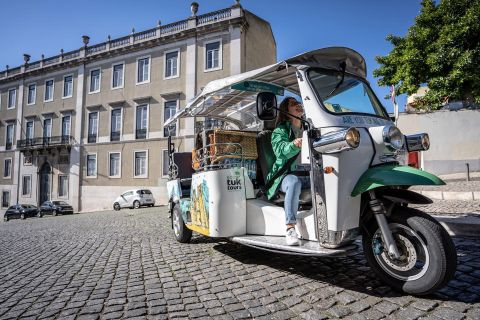 Lisboa: Excursão Guiada Tuk-Tuk na Linha de Bonde Histórica