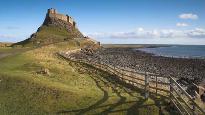 alnwick castle holy island tour from edinburgh