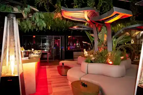 Marbella: Wandeltour nachtleven Puerto Banus