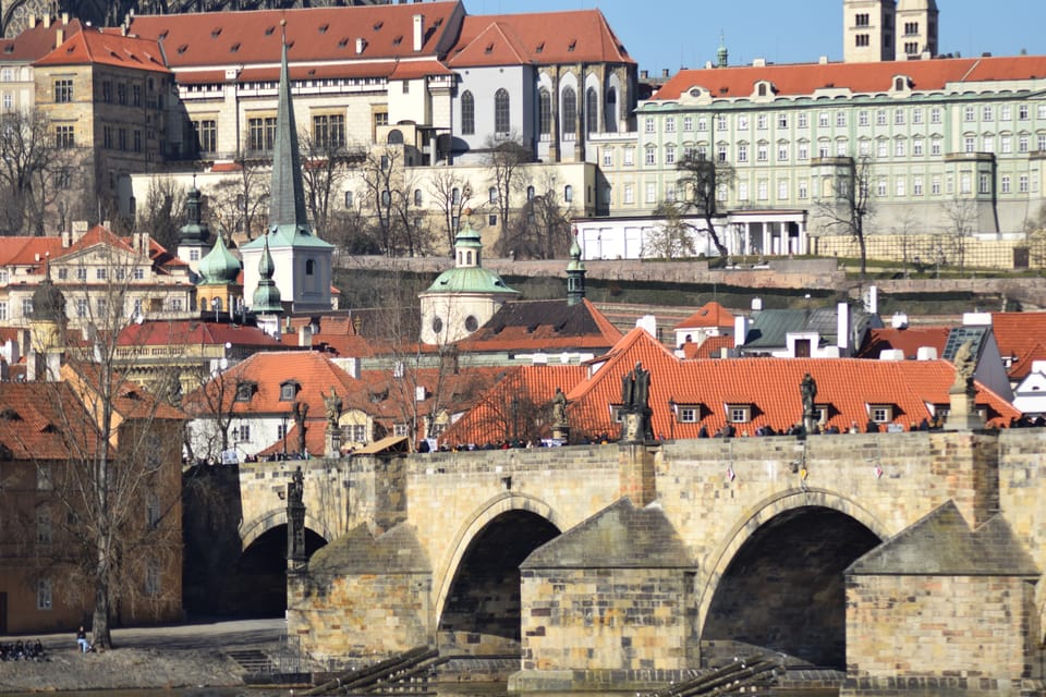 Prague visite en bus à arrêts multiples à arrêts multiples et option