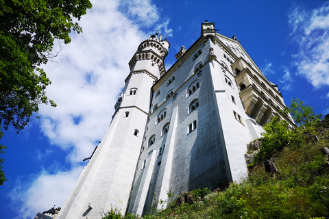 Monaco di Baviera: Escursione privata di un giorno a Neuschwanstein e al Castello di Linderhof